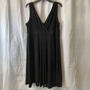 VNTG Metaphor Women Deep V Neck Knee Length Beaded Empire Waist LBD Sz 16 Dress